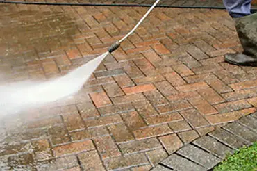 Pave Yard Cleaning Services in Dubai